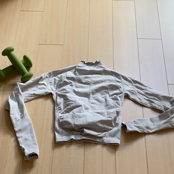 NWOT FREE PEOPLE GOOD KARMA HIGH NECK LONG SLEEVE LAYERING TOP - Picture 7 of 11